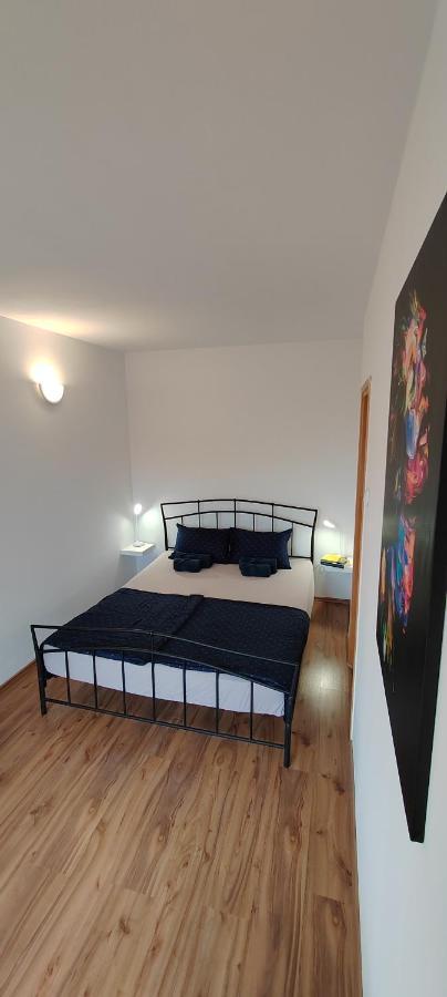 Villa Magdalena Pula Bagian luar foto